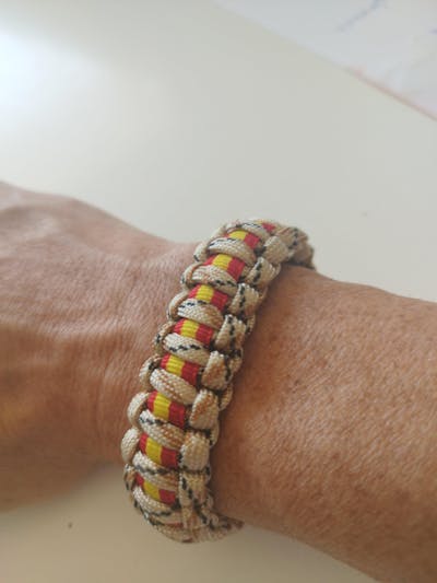 Pulsera paracord con bandera de España - SERMILITAR