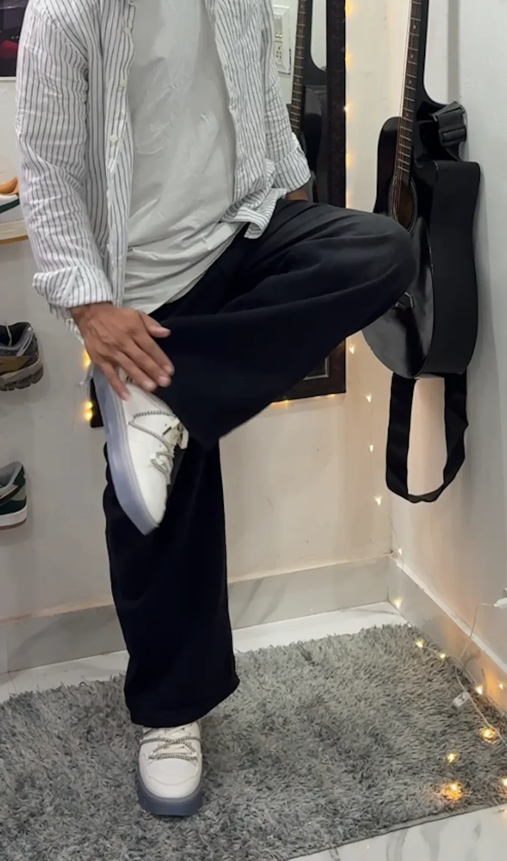 777 Karigar Kaali Peeli