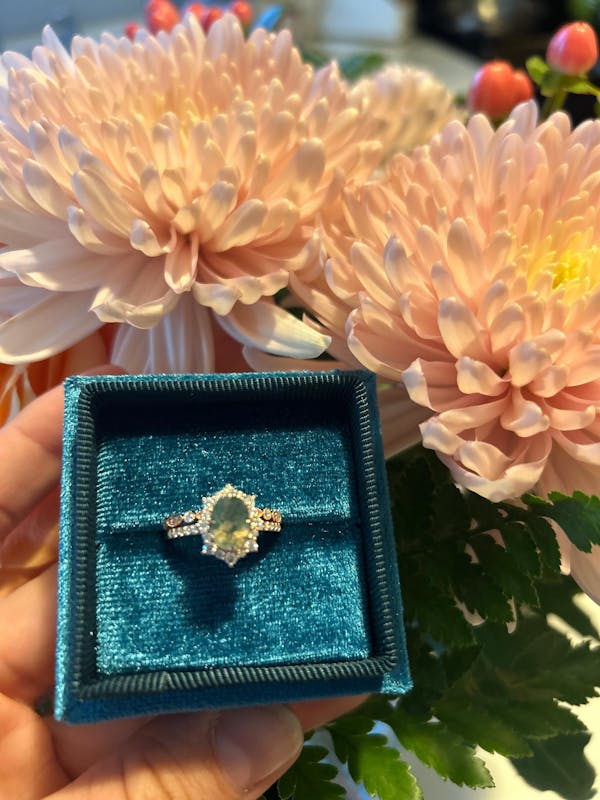 Vintage Moss Agate Halo Engagement Ring Set, Unique Oval Cut Mossy Agate Rose Gold Wedding Set, Moss Agate Bridal Set Anniversary Ring Gift