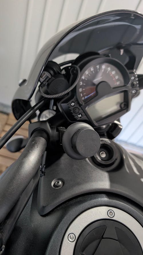 Mini lumières magnétiques avant et arrière