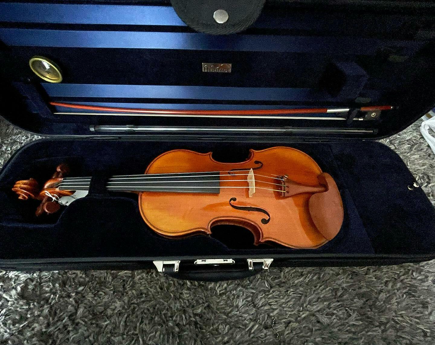 Carlo Lamberti Classic Violin: Timeless Sound