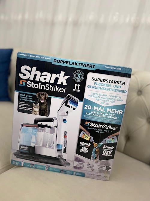Shark StainStriker – Pet Başlıklı, Koltuk Yıkama ve Leke Çıkarma Makinesi