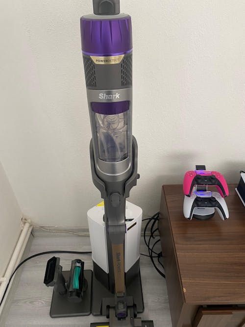 Shark PowerDetect Clean&Empty Auto-Empty Sistemli Pet Başlıklı Şarjlı Dikey Süpürge