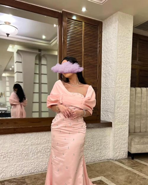 Luxury Rhinestone Pink Off Shoulder Evening Dress SS500