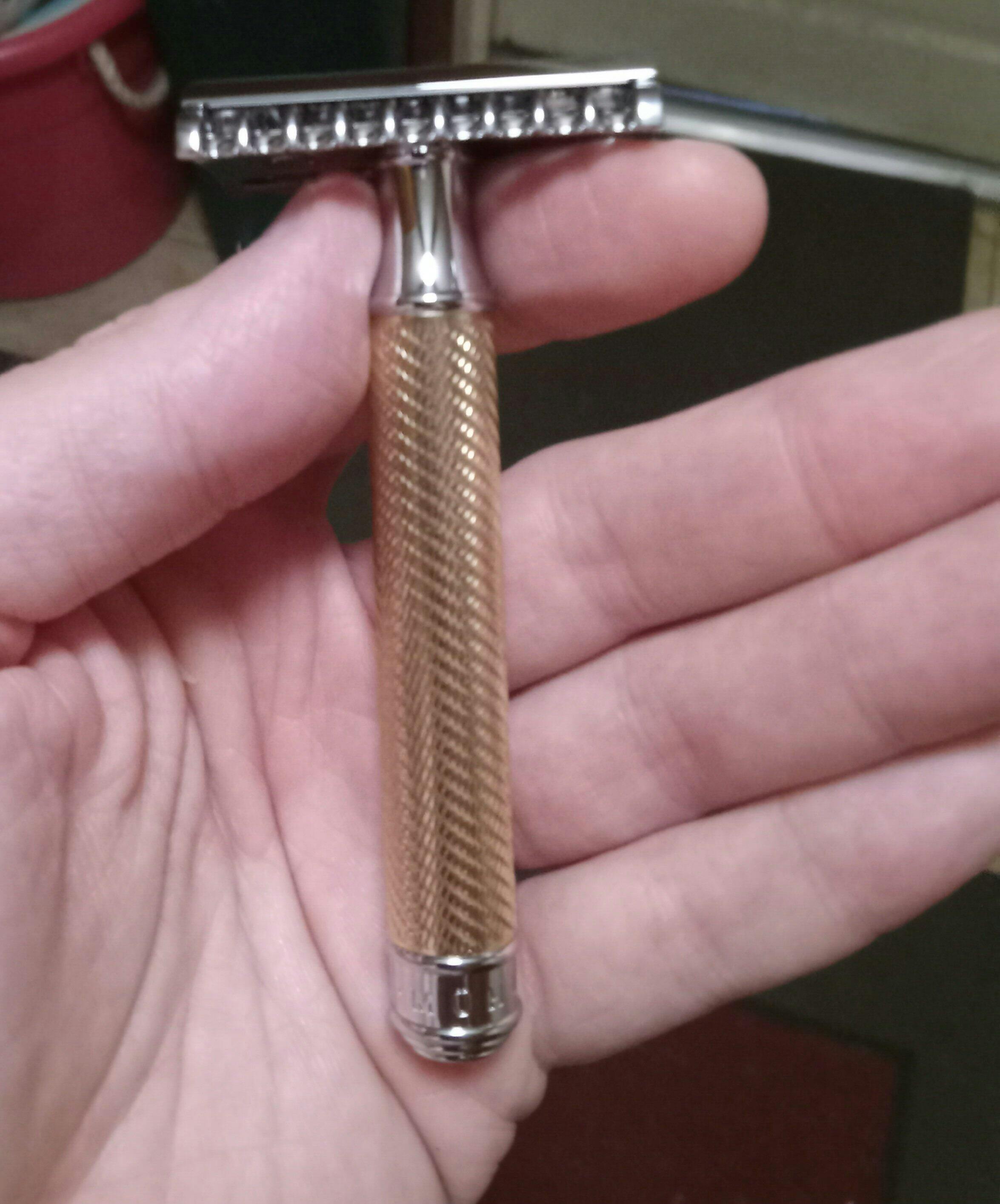 Muhle Double Edge DE Safety Razor Open Comb R41 RoseGold | Shave