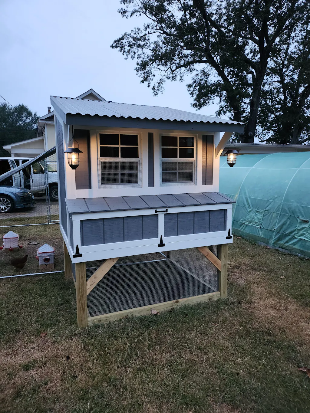 White Octagon Shed Window - 18 Inch Flush Mount Gable Window For Sheds, Playhouses, Chicken Coops (Fixed Glass)