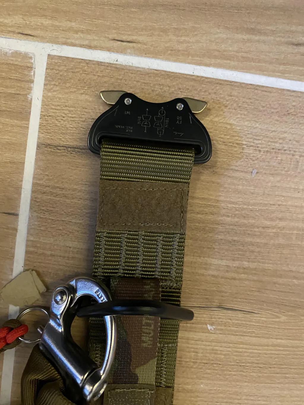 Gunfighter belt with original alpine buckle
