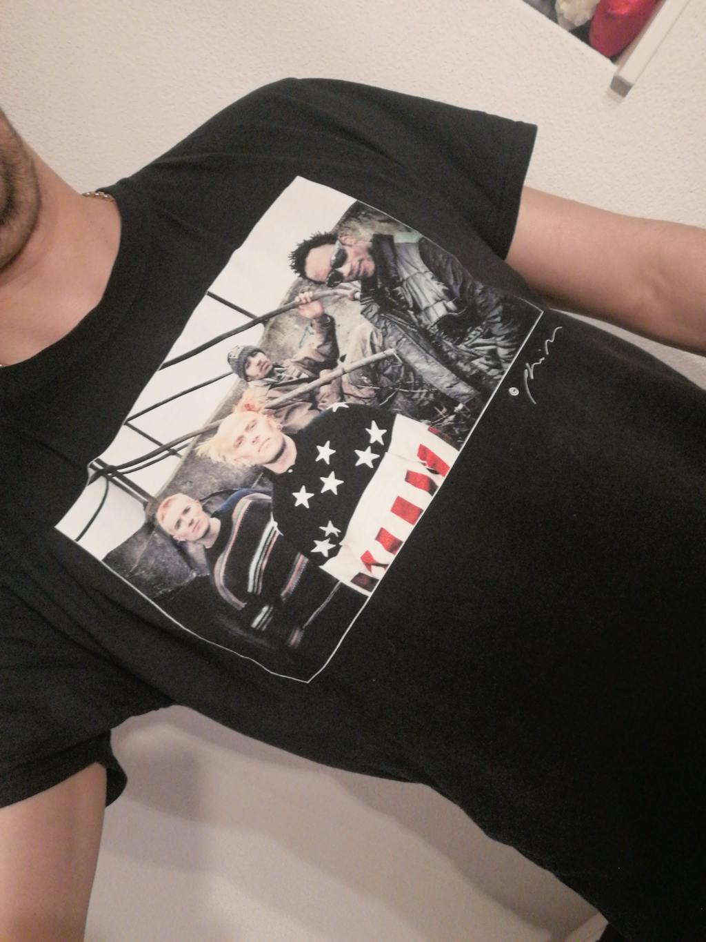 The Prodigy Firestarter Official Phil Nicholls TShirt Shirtbox