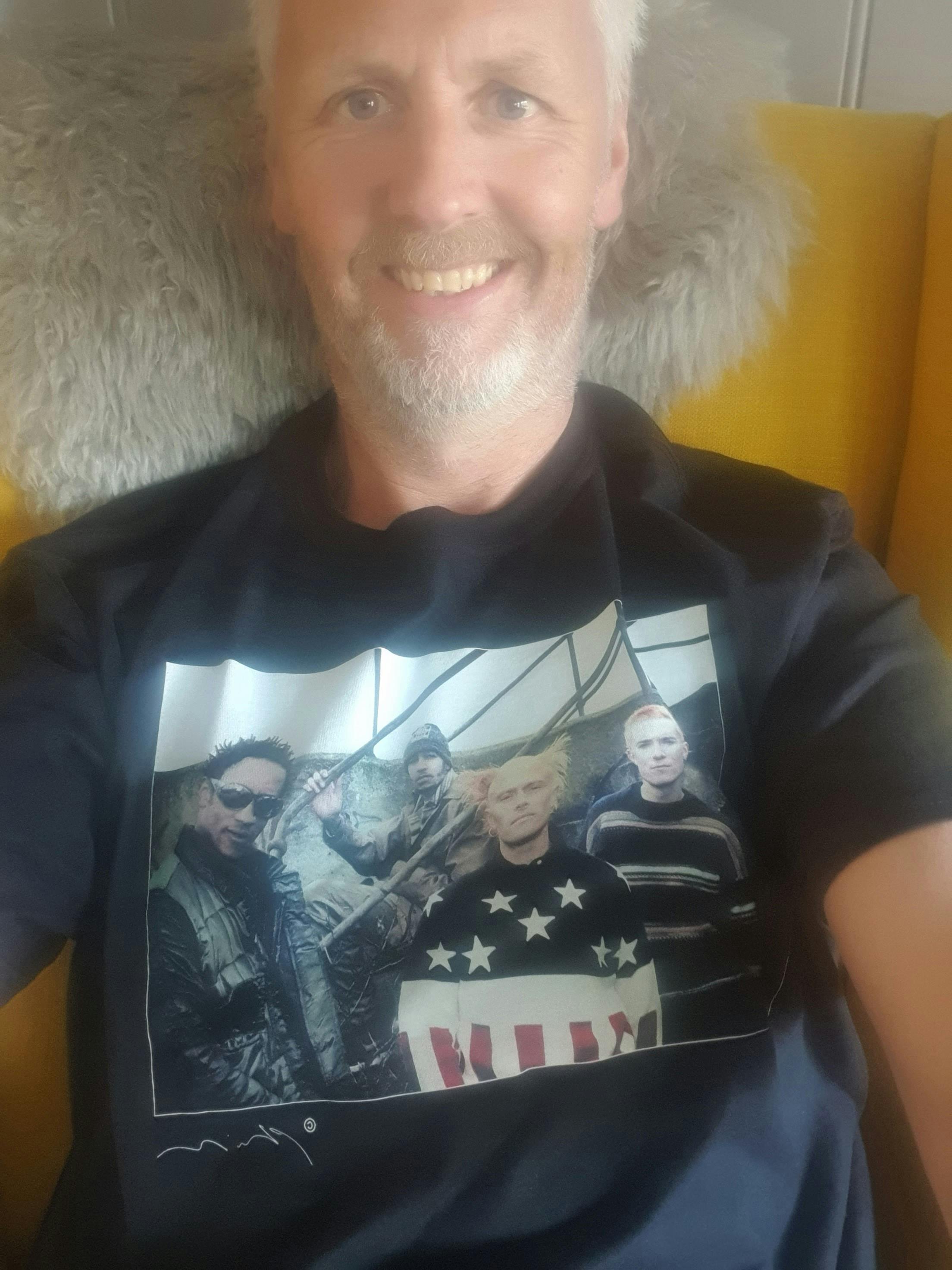 The Prodigy Firestarter Official Phil Nicholls TShirt Shirtbox