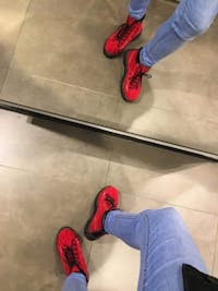 Lichidare stocuri - preturi extrem de mici 60 Bocanci rosii SUEDE