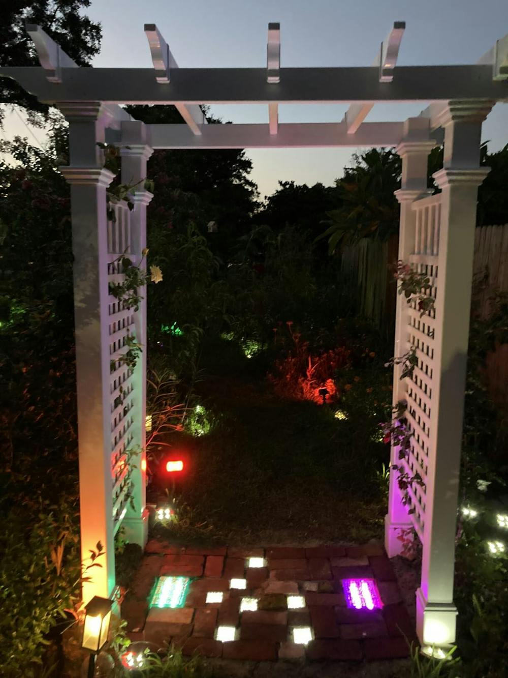 Solar Paver Lights 6x9, Color-Changing and IP67 Waterproof - Ideal for Driveway, Walkway, and Patio
