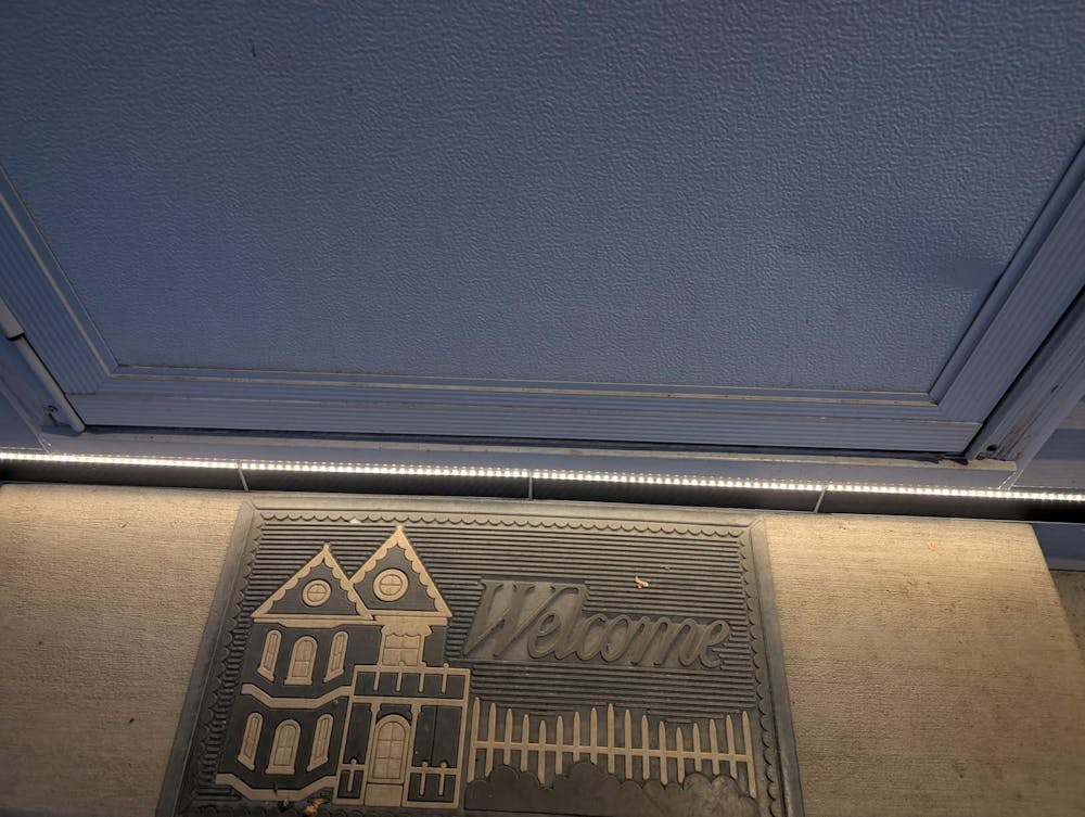 Outdoor Solar Step Lights, 33 LEDs and IP66 Waterproof - Ideal for Concrete Stair, Entryway, Porch, and Patio