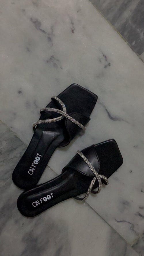 Shimmer Steps - Black