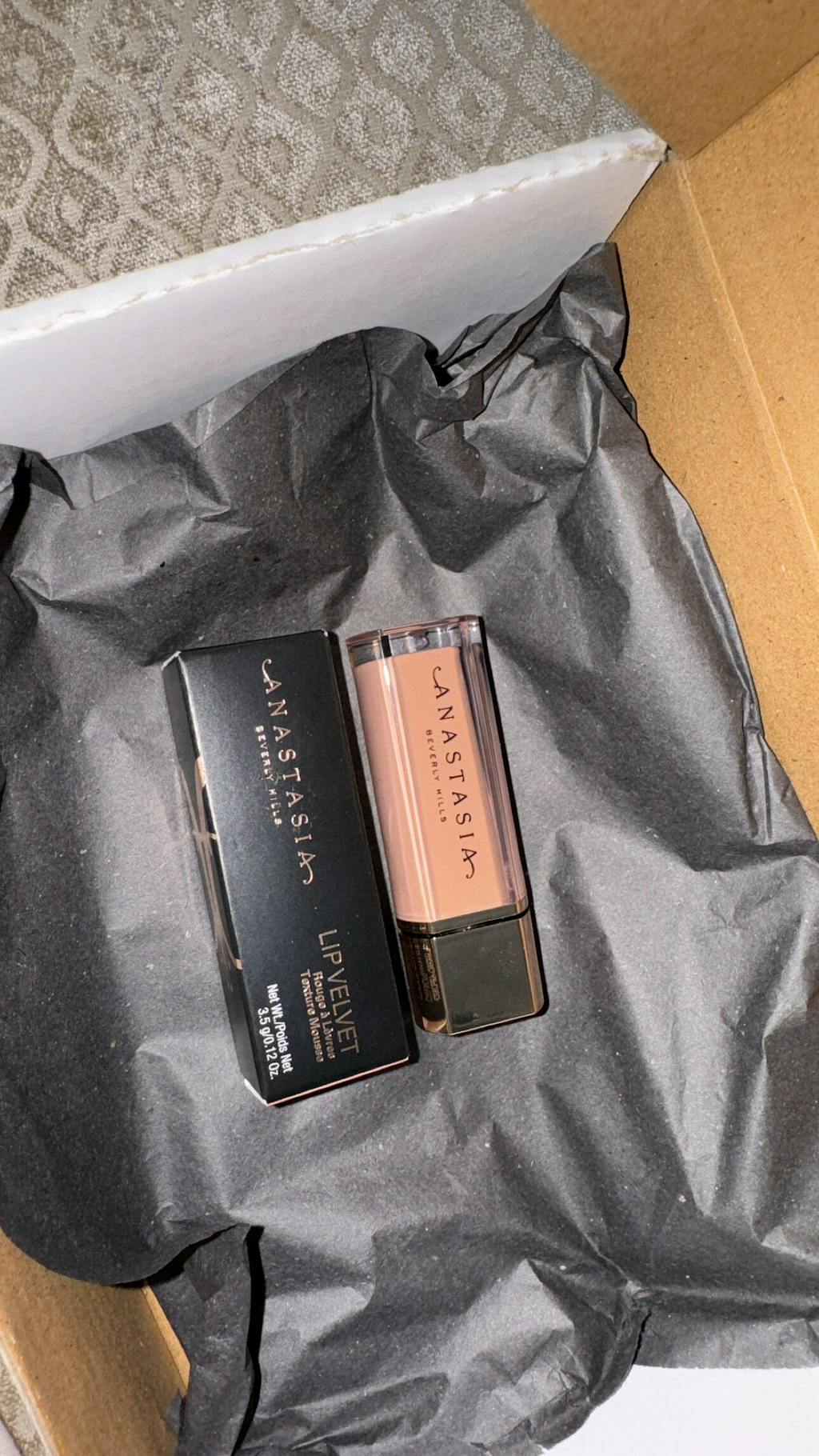 Anastasia Beverly Hills Lip Velvet Liquid Lipstick