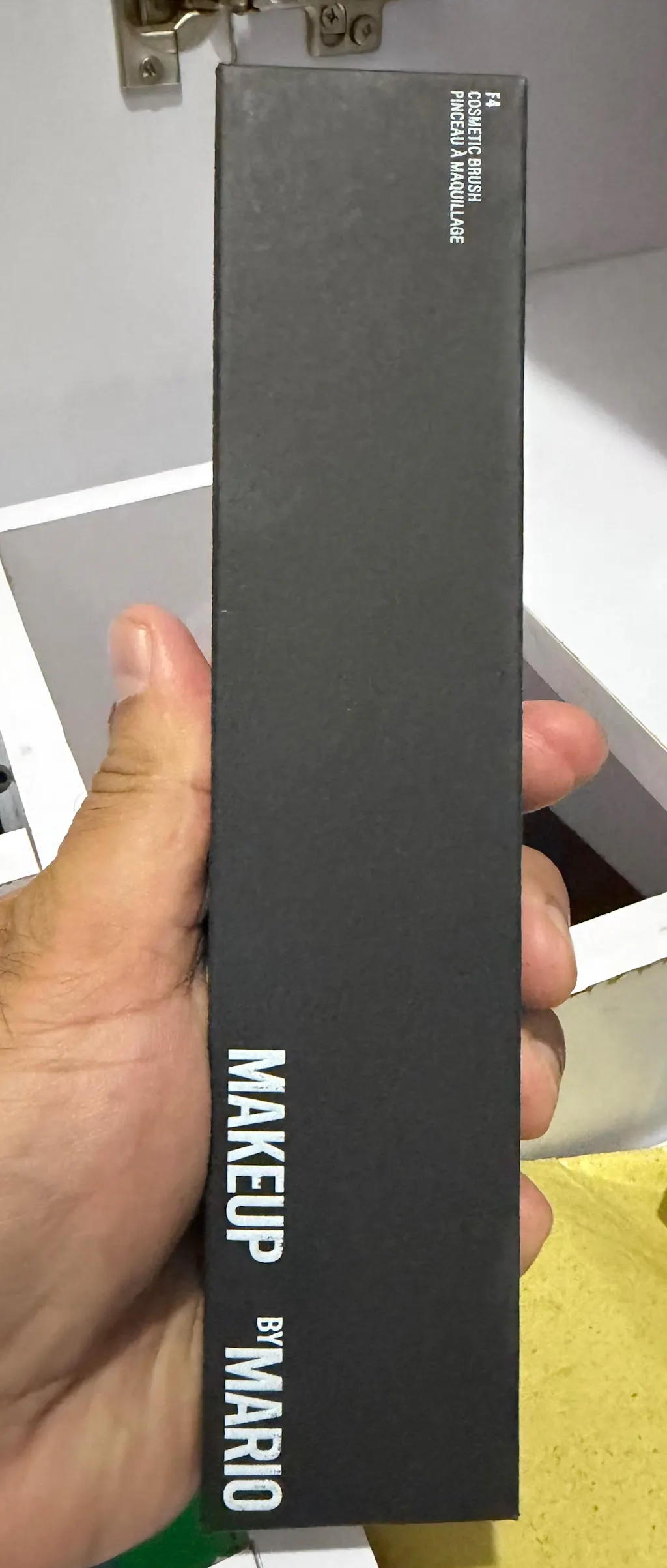 Makeup By Mario F4 Dual-Ended Foundation and Face Brush