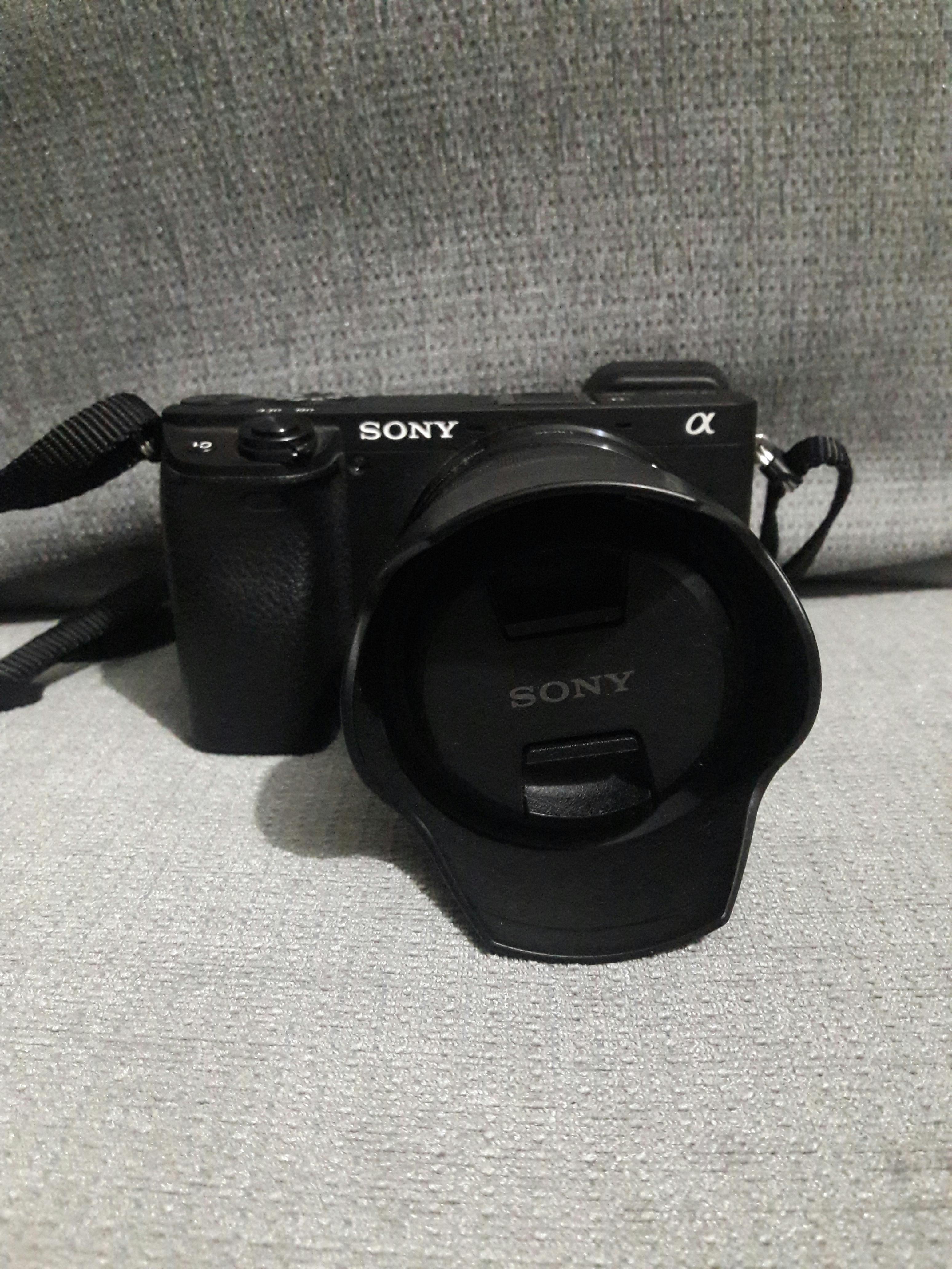 Sony E 35mm F1.8 OSS (SEL35F18) E-Mount APS-C, Standard Prime Lens