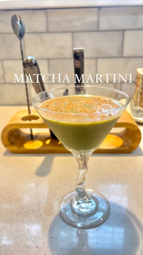 Mushroom Matcha bag contains - 180g 30 Serves