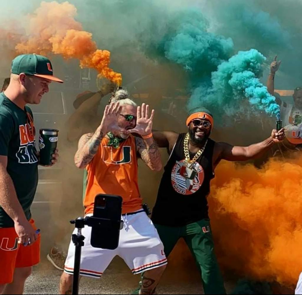 About Us Shutter Bombs Smoke Bombs for Photography