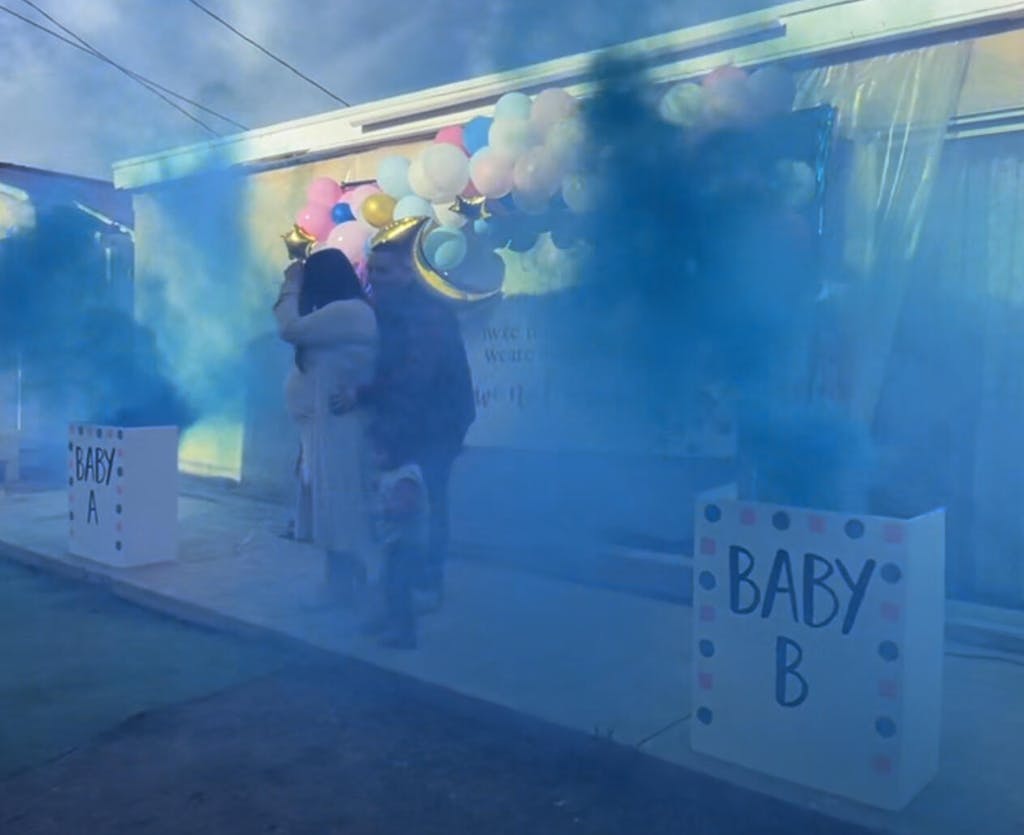 Best Gender Reveal Smoke Bombs Most Popular Smoke Bombs