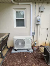 EG4 Hybrid Solar Mini-Split Air Conditioner Heat Pump AC/DC | 12000 BTU |  SEER2 22 | Plug-N-Cool Do-It-Yourself Installation (PRE-ORDER) - Signature  Solar