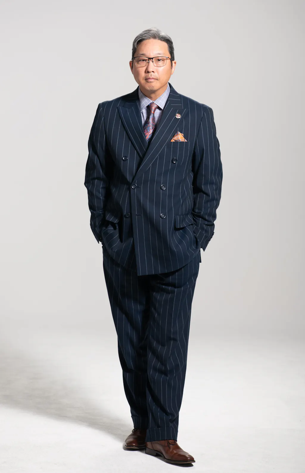 Mens Vested 1920's Wide Bold Gangster Pinstripe Suit in Navy Blue main image 0