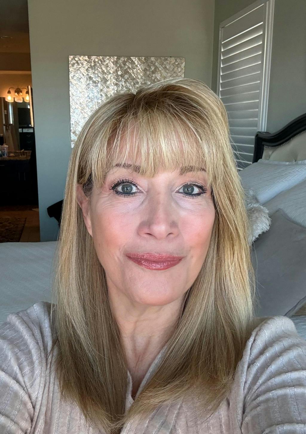 Jon Renau Sienna Mono Top Wig "Malibu Blonde" (D565)