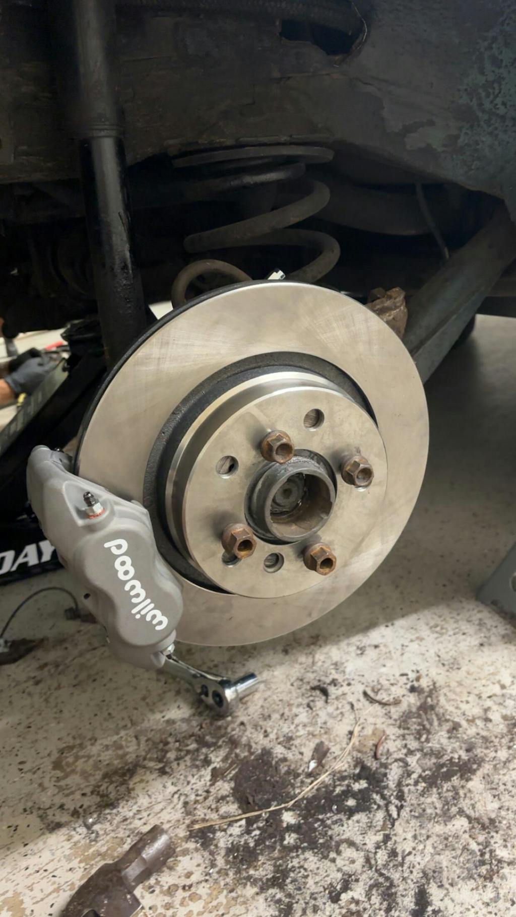 1982 to 1994 BMW 325i 318i E30 REAR Wilwood brake upgrade kit  WITH EMERGENCY BRAKE E-BRAKE swap performance non M