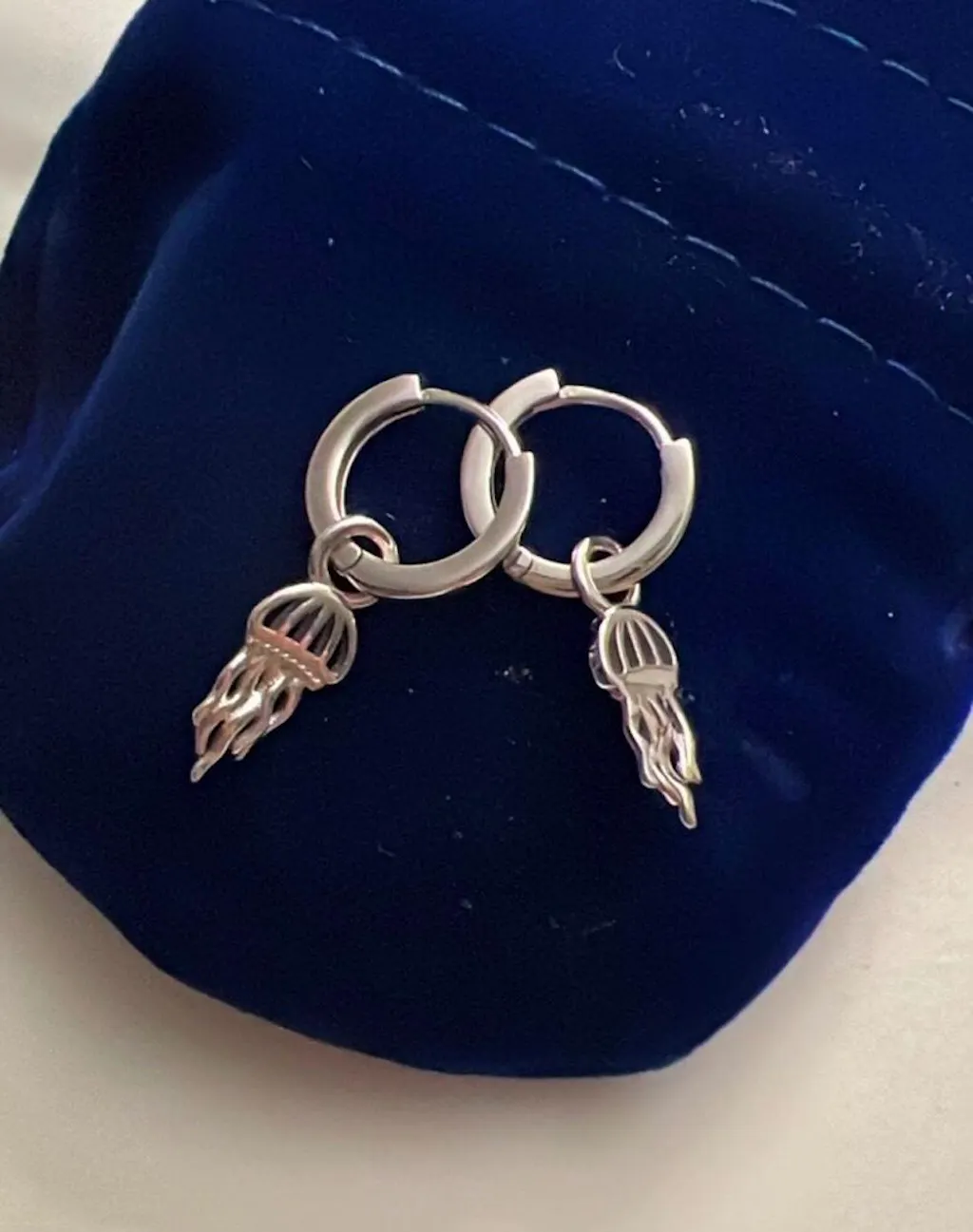 Sterling Silver Jellyfish Dangle Huggie Hoops, Detachable Jellyfish Hoop Earrings, Dainty Dangle Earrings, Fish Earrings, Ocean Animal