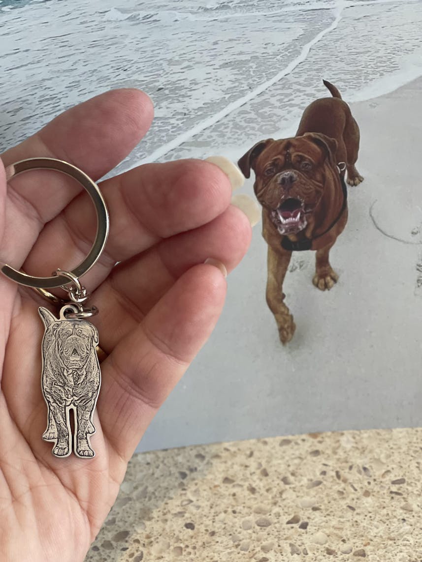 Silvercut® Life-Like Dog Keychain With Custom Engraved Photo