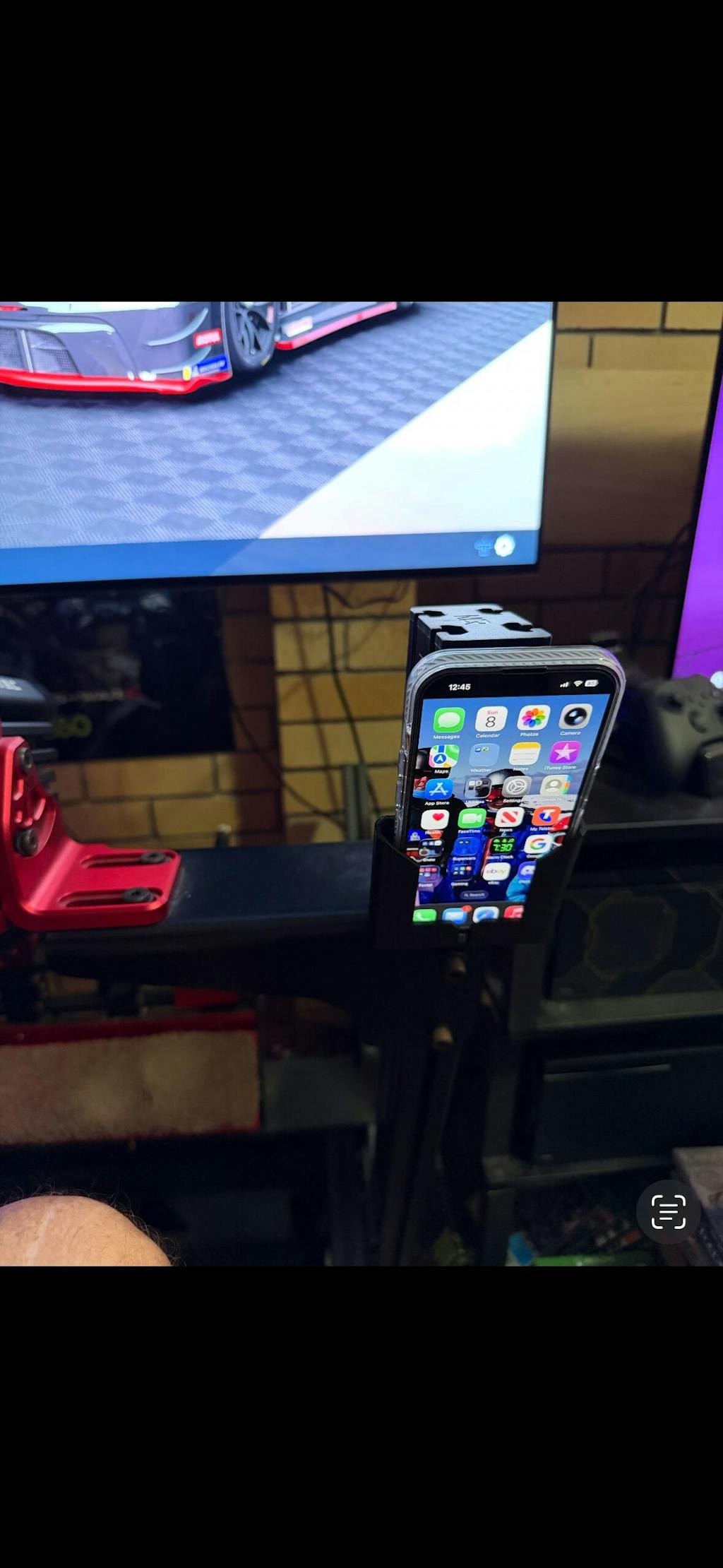 Phone Holder for Sim Rigs – Aluminium Profile Mount