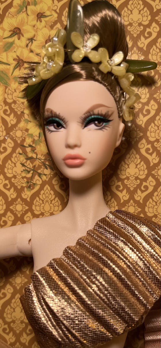 JHDFASHIONDOLL Platinum Journey: Thailand GLORIA Doll (M2505)