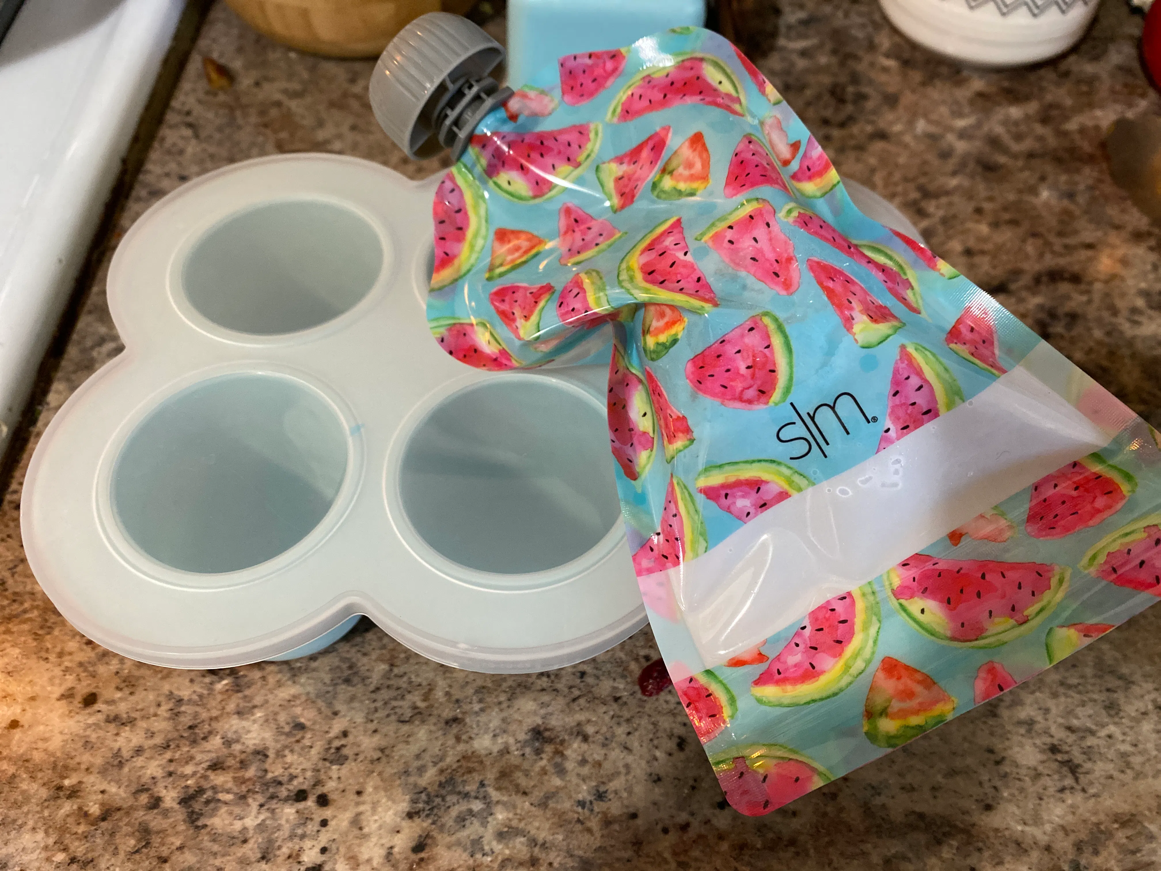 simple travel pouches