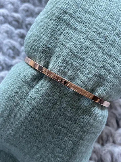 Bracciale Regalo Elegante Bracciale Rigido Oceano All We Are - Smaltato Argento Con Chiusura A Bracciale Regalo Elegante Bracciale Rigido Oceano All We Are - Smaltato Argento Con Chiusura A
