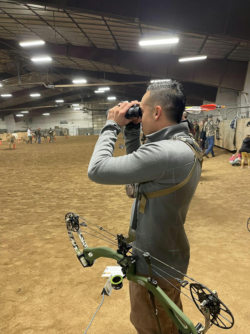 The Bow Hitch Matte Black Simply Savage Solutions