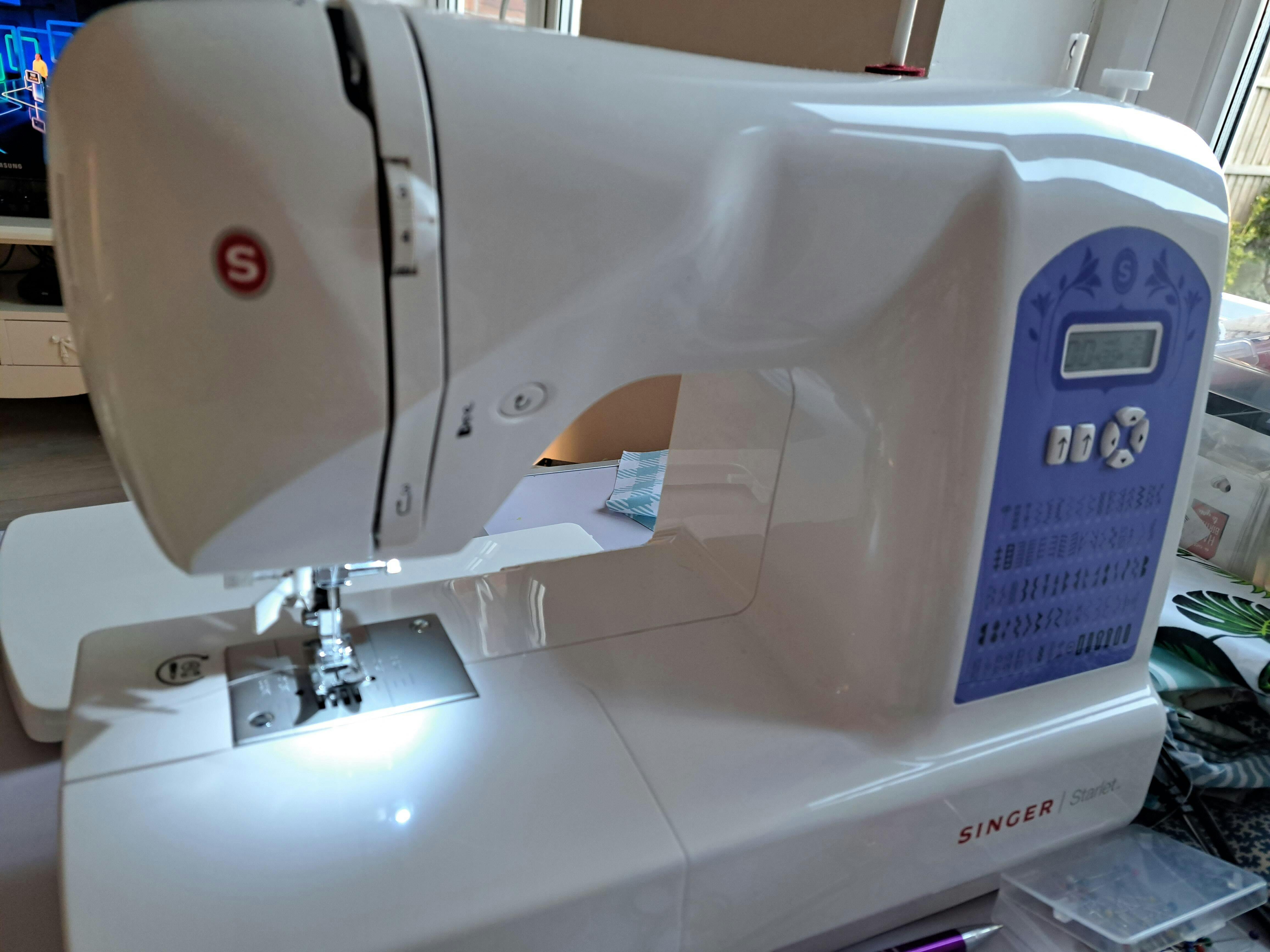 Singer Starlet Sewing Machine inc. Extension Table