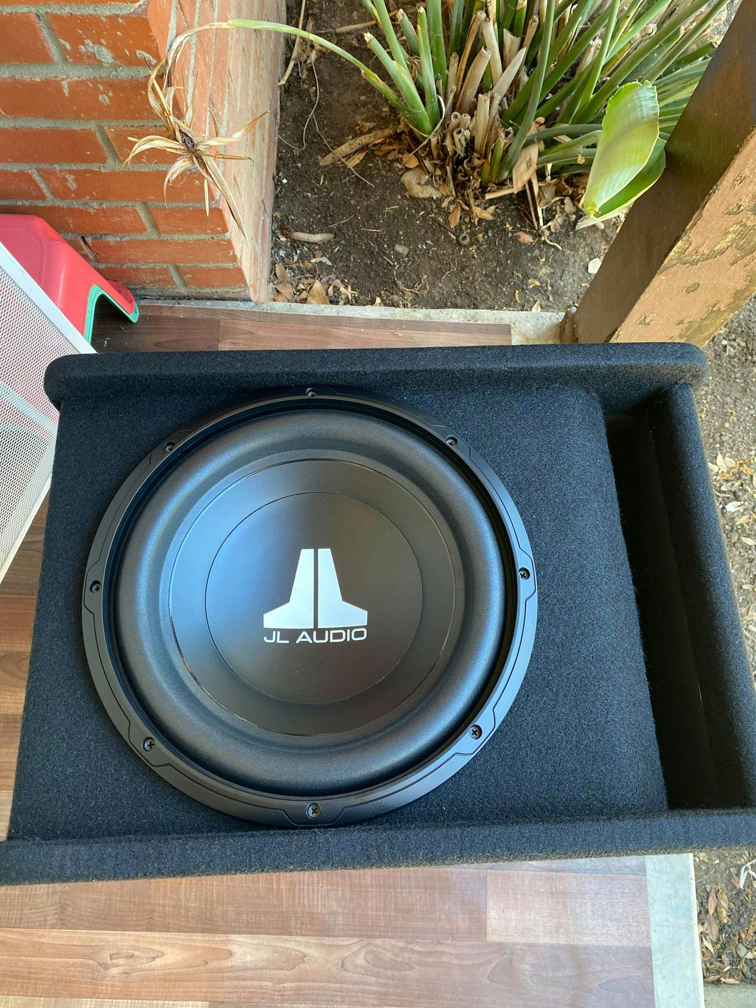 Skar Audio SK1X12V Single 12" Ported Universal Fit Subwoofer Box