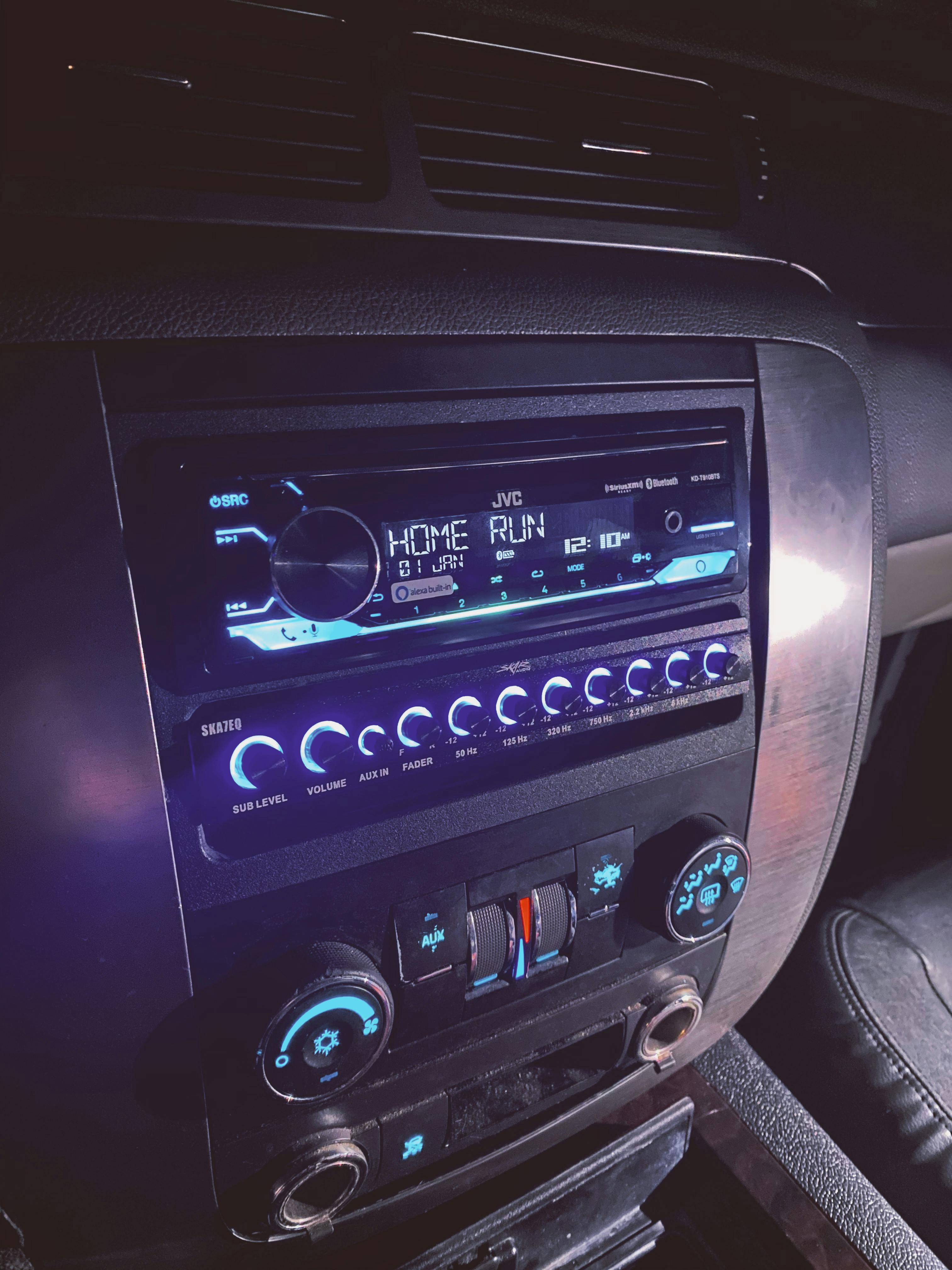 SKA7EQ 7 Band 1/2 DIN Car Audio PreAmp Graphic Equalizer Skar Audio