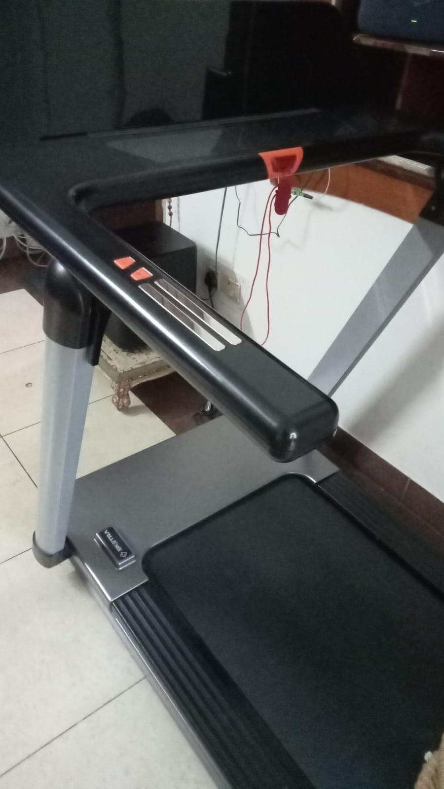 Sketra Smart Run Treadmill - Sketra