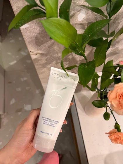 ZO Skin Health Exfoliating Cleanser – SkincareEssentials