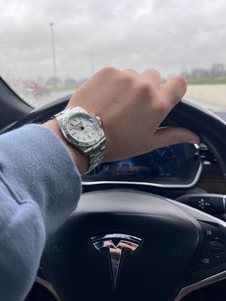 Mod Explorer II White