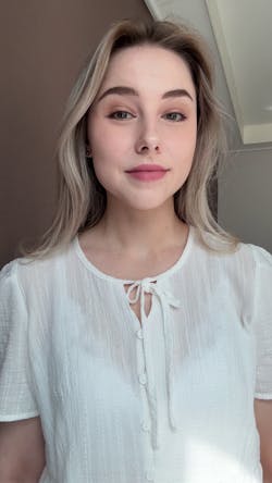 Retinal Age-Reset Neck Patch