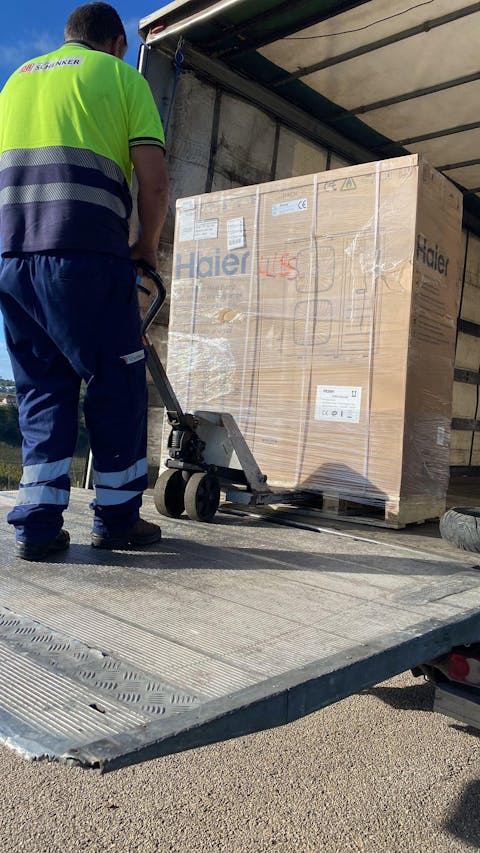 Kwikot Monoblock Heat Pump 16kW | R290 | Solar Compatible | Triple Function