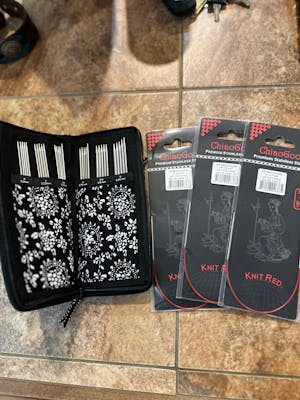 ChiaoGoo Stainless Steel Double Point 6 Inch (15 cm) Sock Set 6 Sizes US- (2 mm) - US-3 (3.25 mm)