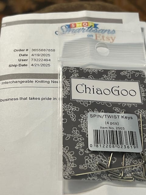 ChiaoGoo Small [S] and Large [L] Tightening Keys For Interchangeable Knitting Needles