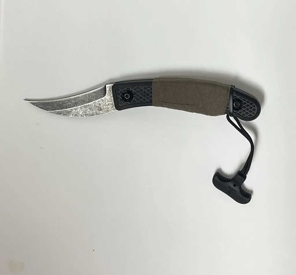 PRE-ORDER: Elvia Utility Blade – SNEAKREAPER INDUSTRIES
