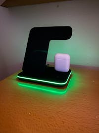 Boost Up Wireless Charging Stand