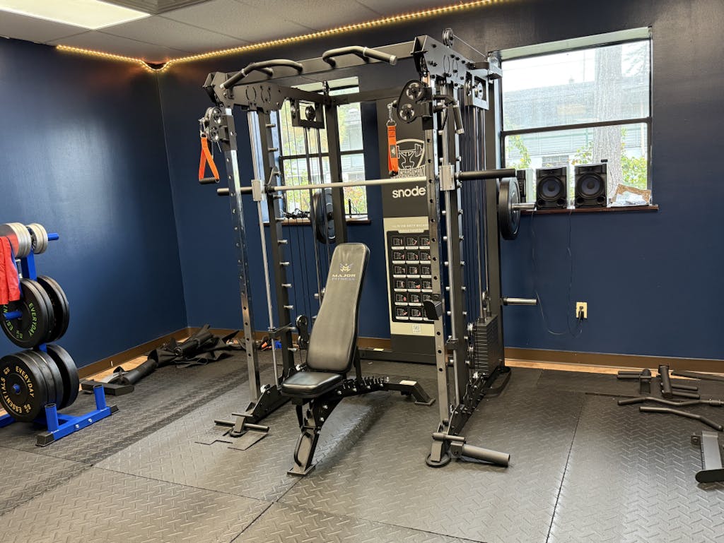 Snode Ultra Counter-Balanced Light Commercial Smith Machine