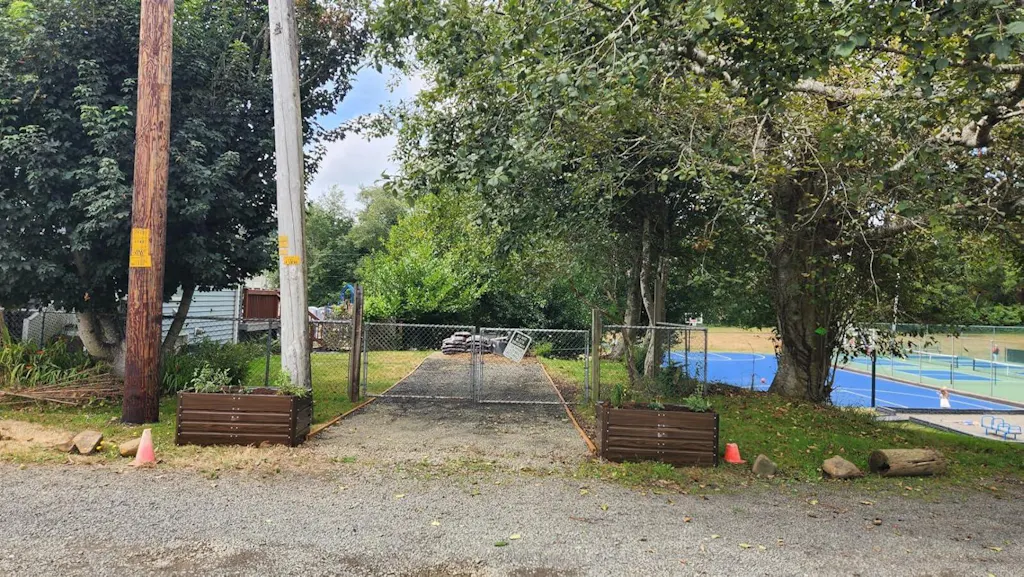 24" Tall 8x4 ft Modular Metal Raised Garden Bed