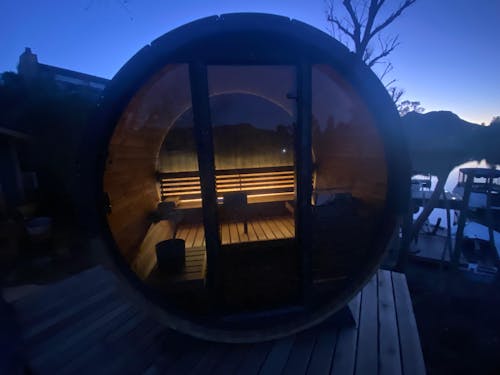 SaunaLife EE6G 4-Person Barrel Sauna | Ergo Elegance Series