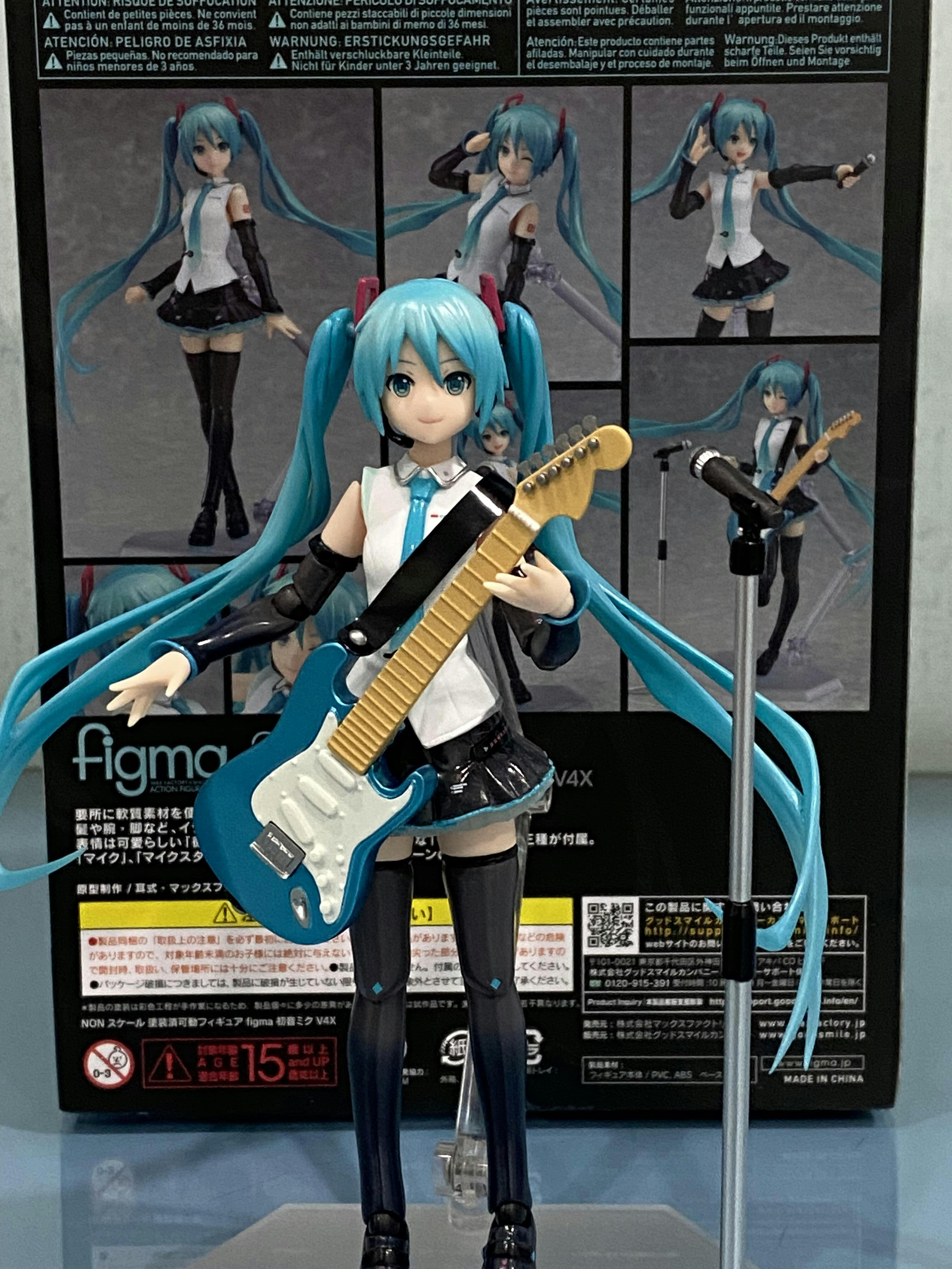 Vocaloid - Hatsune Miku - Figma #394 - V4X - Solaris Japan